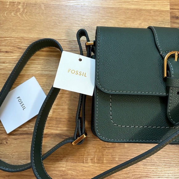 Fossil Zoey Medium Buckled Leather Crossbody Bag - Picture 9 of 12
